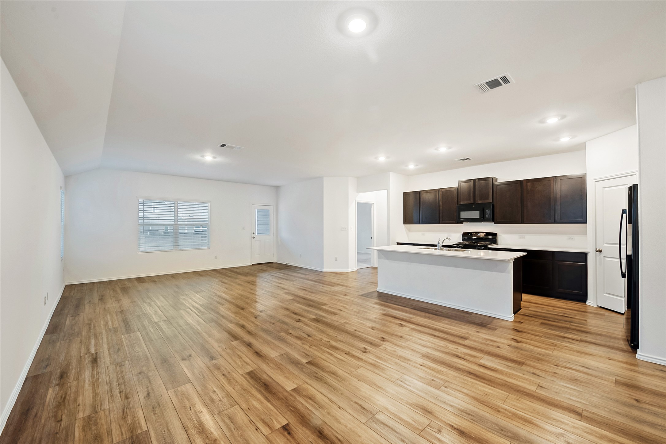 430 Doherty Kyle, TX 78640 - Photo 4 of 24