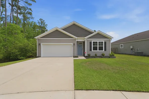$372,500 | 342 Knawl Road, Moncks Corner, SC 29461