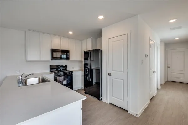 $1,890 | 12101 Morgan Drive, Providence Village, TX 76227