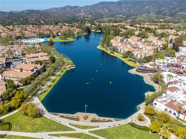 $699,900 | 13 Milkwood, Unit 111, Rancho Santa Margarita, CA 92688