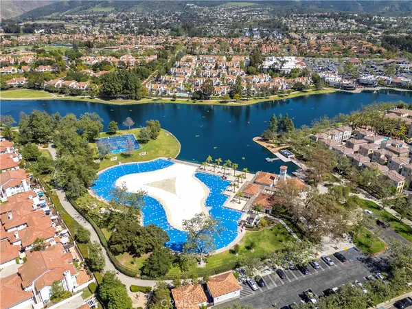 $699,900 | 13 Milkwood, Unit 111, Rancho Santa Margarita, CA 92688