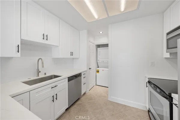 $699,900 | 13 Milkwood, Unit 111, Rancho Santa Margarita, CA 92688