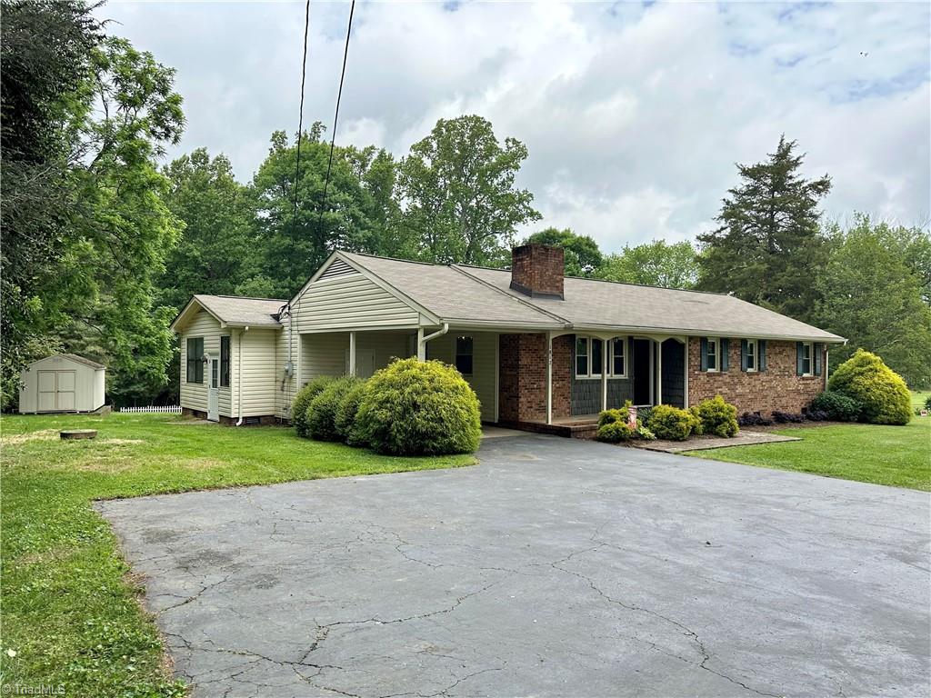 1817 Oak Ridge Road Oak Ridge, NC 27310 - Photo 2 of 37