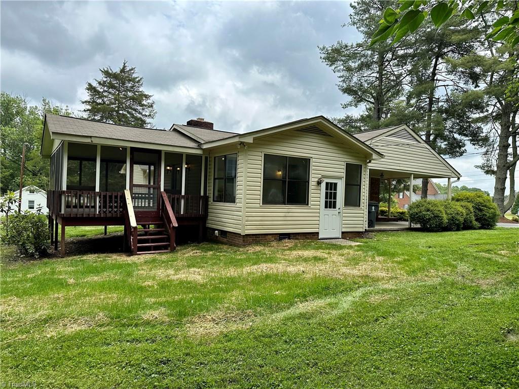 1817 Oak Ridge Road Oak Ridge, NC 27310 - Photo 3 of 37
