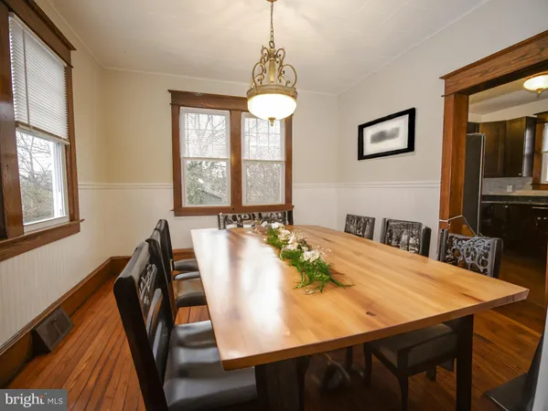 $2,250 | 332 Crown Point Road, Thorofare, NJ 08086