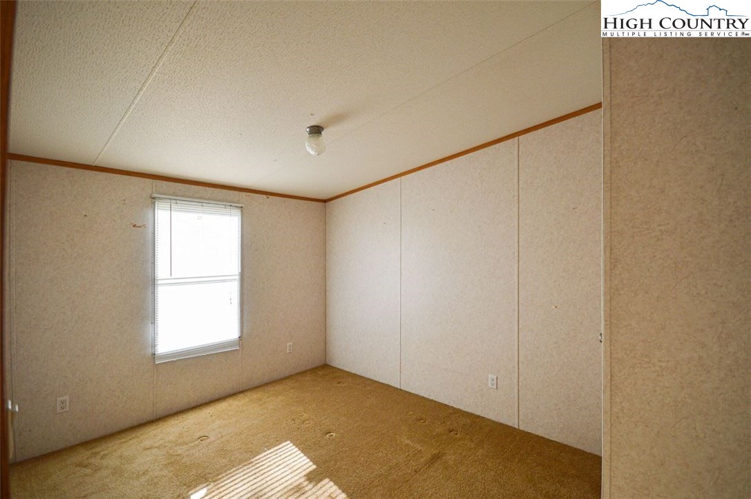 1034 Wards Branch Road Sugar Grove, NC 28679 - Photo 11 of 23 Gallery Image 11