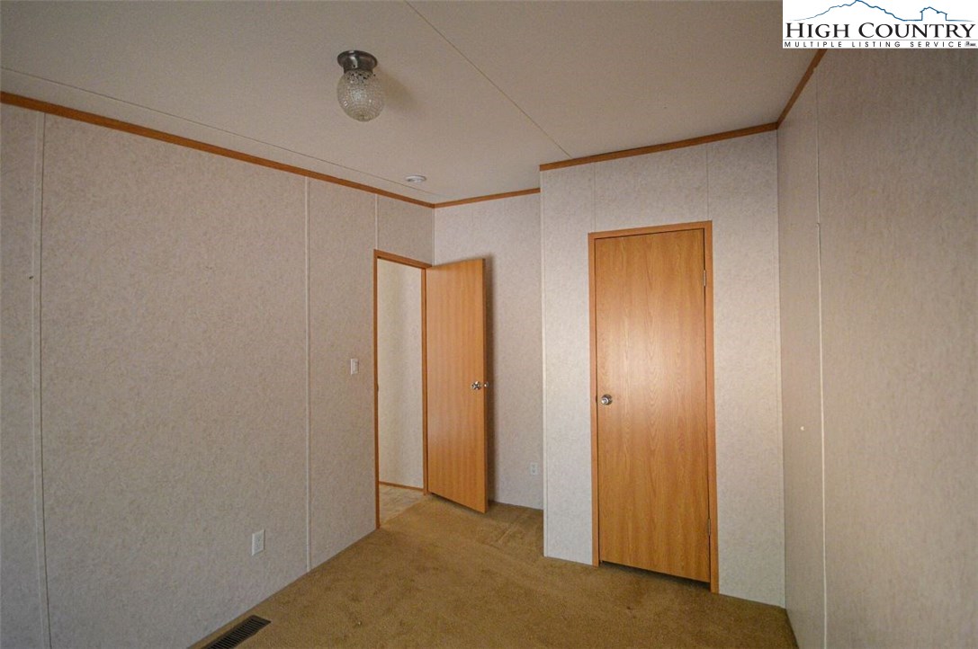 1034 Wards Branch Road Sugar Grove, NC 28679 - Photo 15 of 23 Gallery Image 15