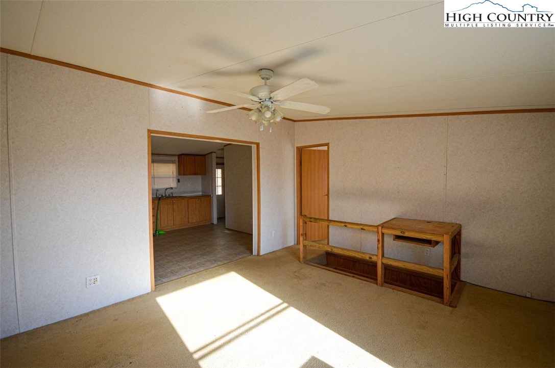 1034 Wards Branch Road Sugar Grove, NC 28679 - Photo 9 of 23 Gallery Image 9