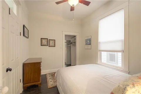 $289,000 | 4217 Oak Street, Kansas City, MO 64111