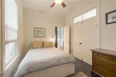 $289,000 | 4217 Oak Street, Kansas City, MO 64111
