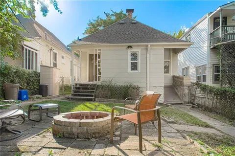 $289,000 | 4217 Oak Street, Kansas City, MO 64111