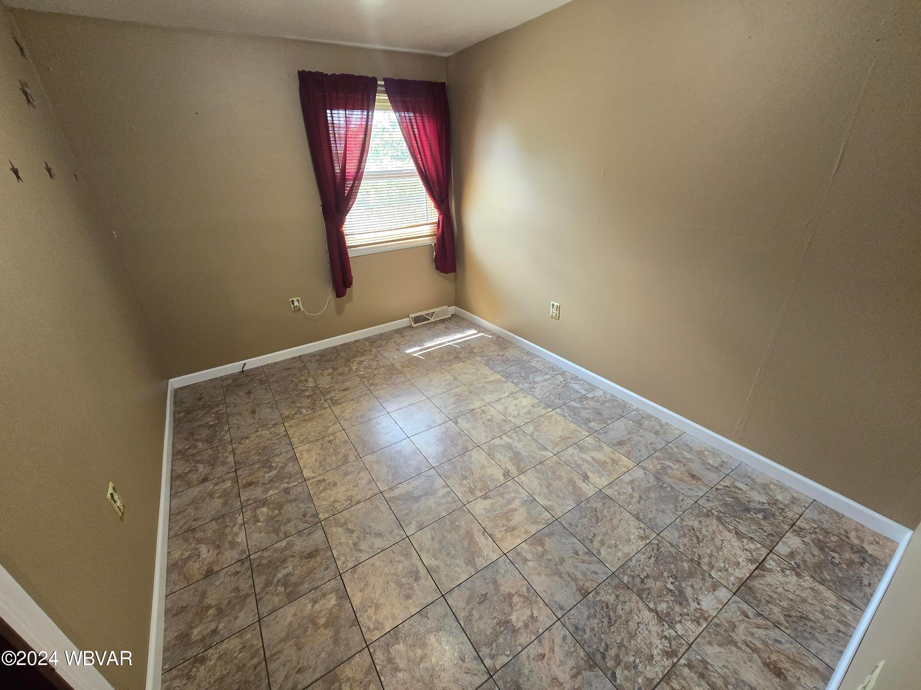 330 Wagner Road Jersey Shore, PA 17740 - Photo 8 of 48 20240823_120950