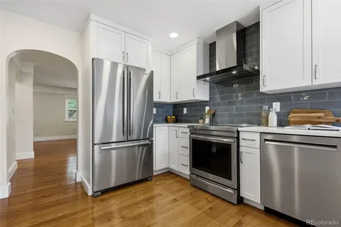 $1,025,000 | 1121 South Cook Street, Denver, CO 80210