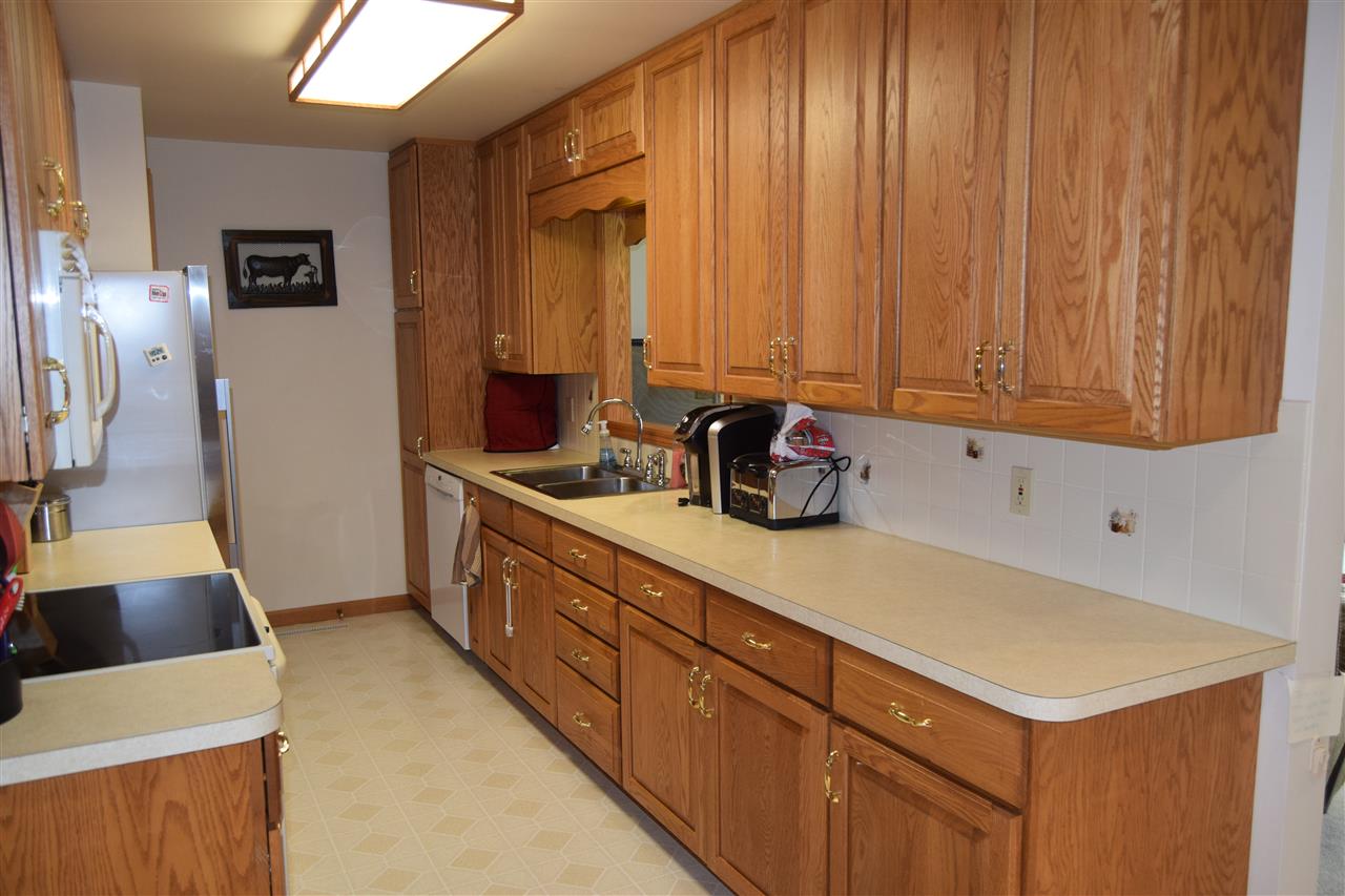 4822 Flajole Road Midland, MI 48642 - Photo 5 of 24 Gallery Image 5