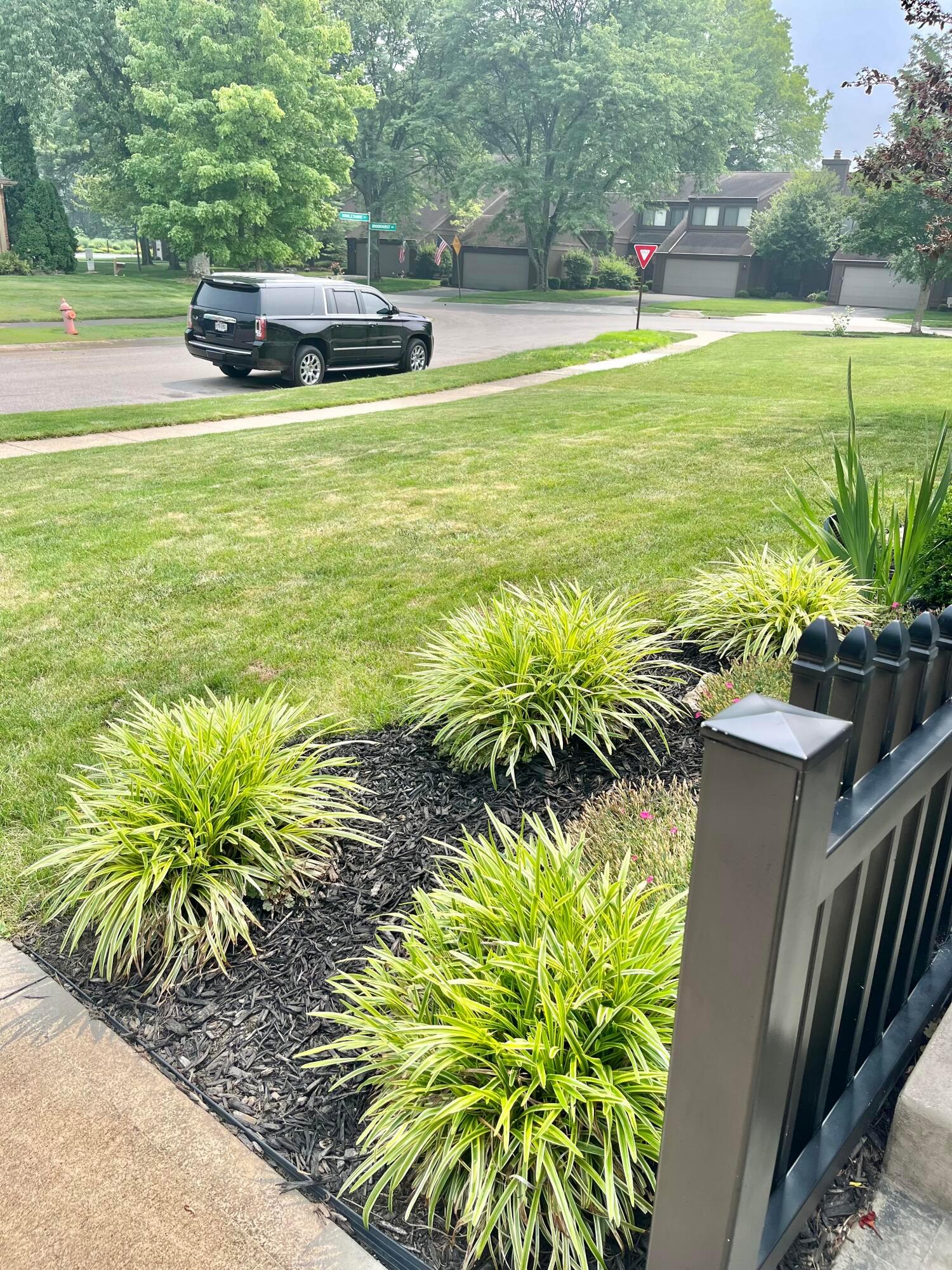 2066 Nobleshire Road Columbus, OH 43229 - Photo 3 of 40 FullSizeRender