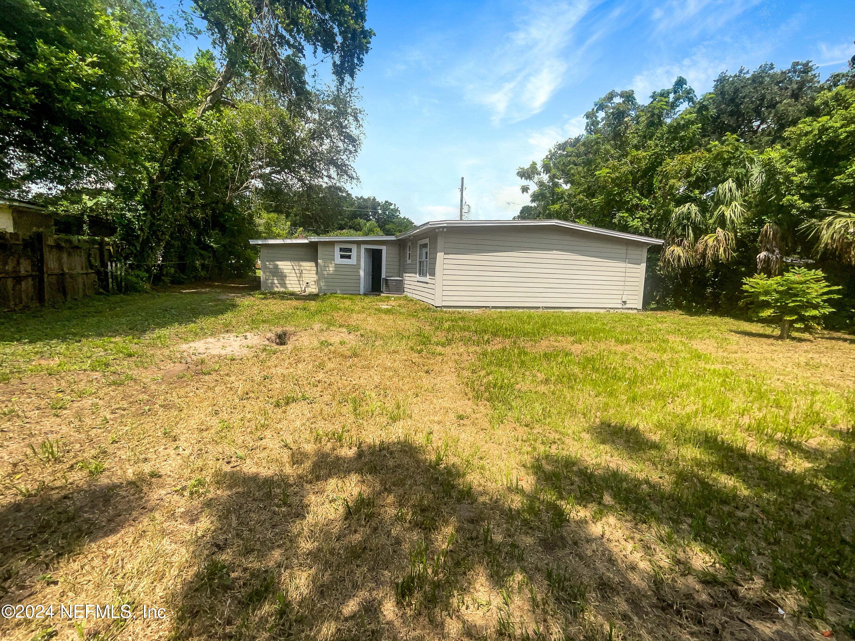 2527 Abercorn Road Jacksonville, FL 32211 - Photo 6 of 15 listing_5