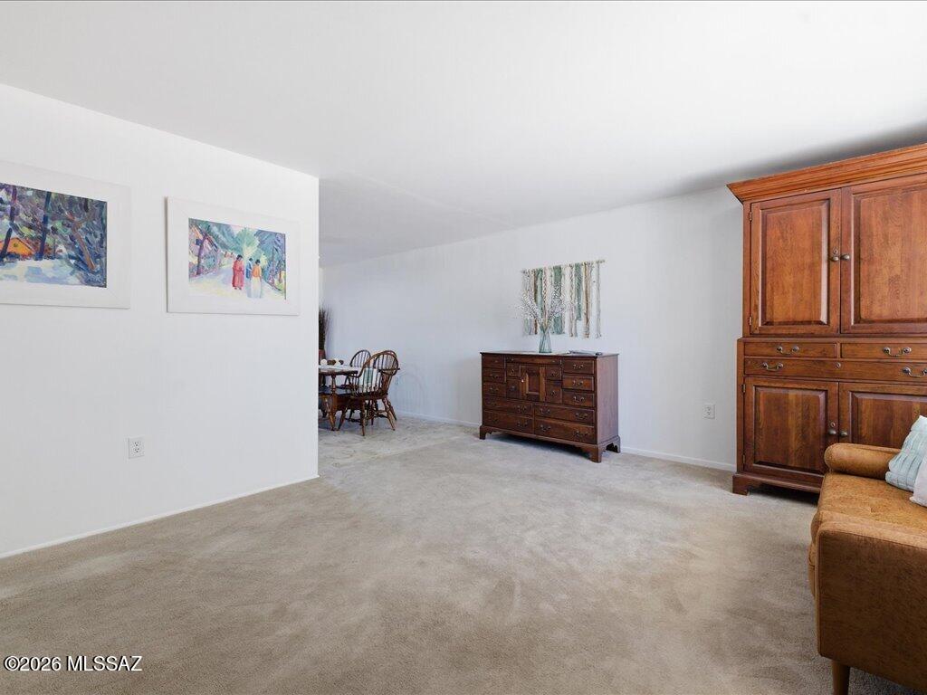 492 North Silverbell Road Tucson, AZ 85745 - Photo 6 of 33
