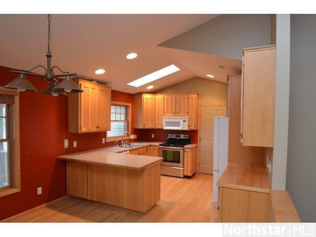 733 Waldroff Farm Road Hudson, WI 54016 - Photo 3 of 12 Gallery Image 3