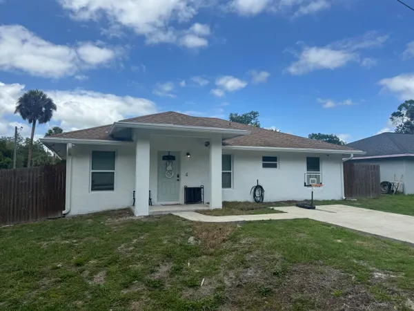 $315,000 | 1691 Southwest 11th Street, Okeechobee, FL 34974