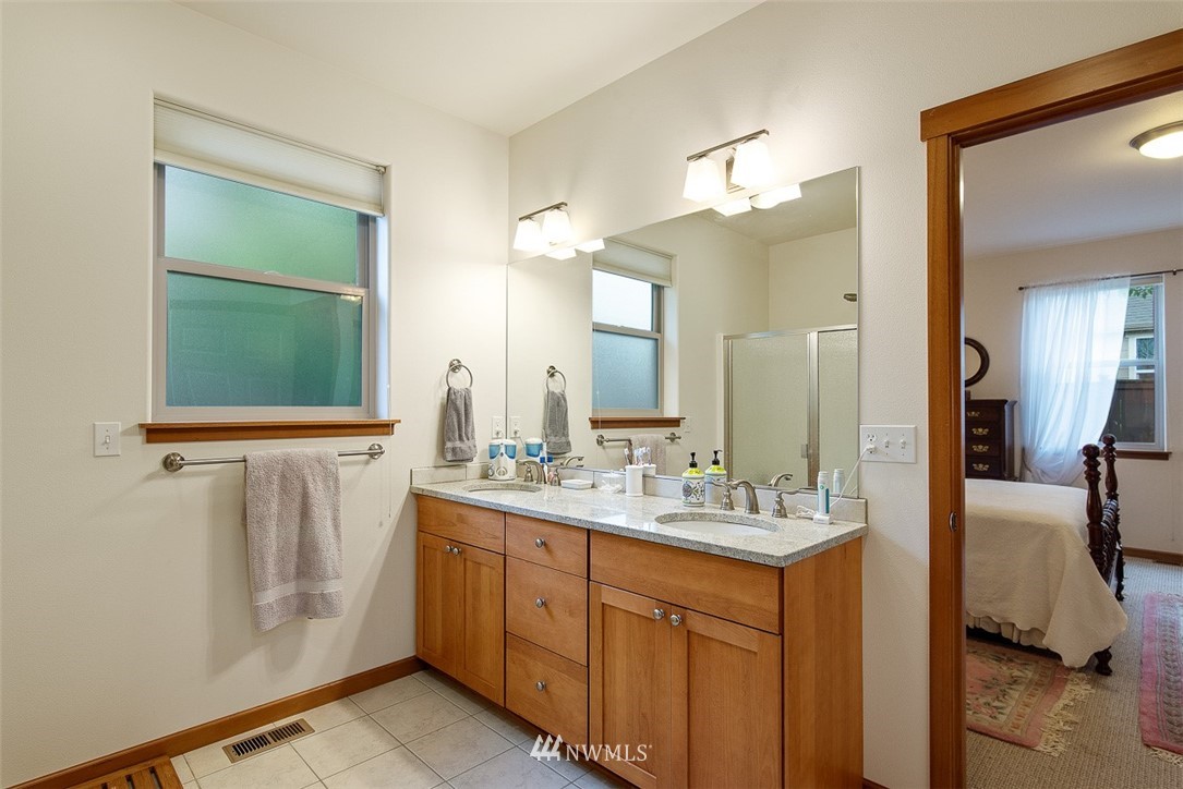 962 Chestnut Loop Mount Vernon, WA 98274 - Photo 17 of 30 Gallery Image 17