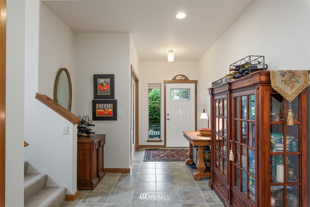 962 Chestnut Loop Mount Vernon, WA 98274 - Photo 5 of 30 Gallery Image 5
