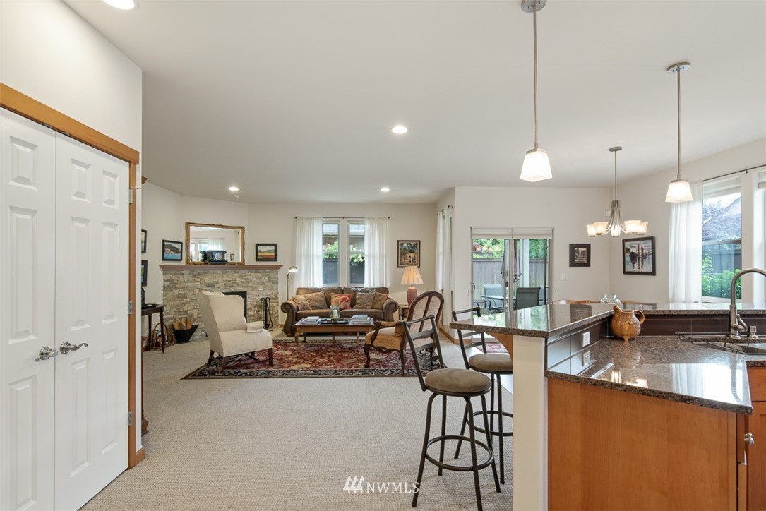 962 Chestnut Loop Mount Vernon, WA 98274 - Photo 6 of 30 Gallery Image 6