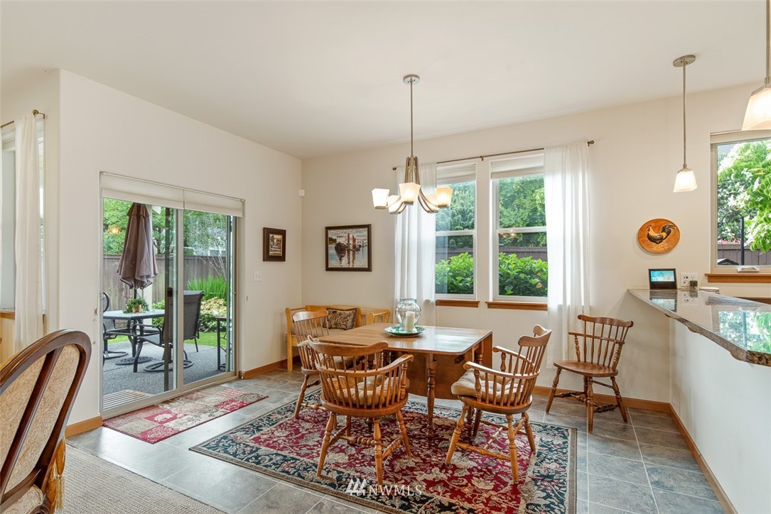 962 Chestnut Loop Mount Vernon, WA 98274 - Photo 10 of 30 Gallery Image 10