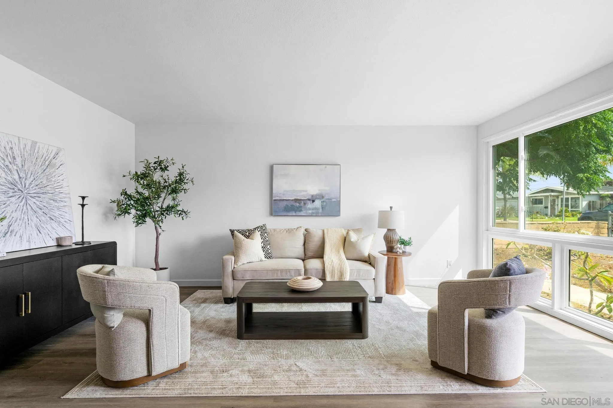 4972 Ensign Street San Diego, CA 92117 - Photo 3 of 21