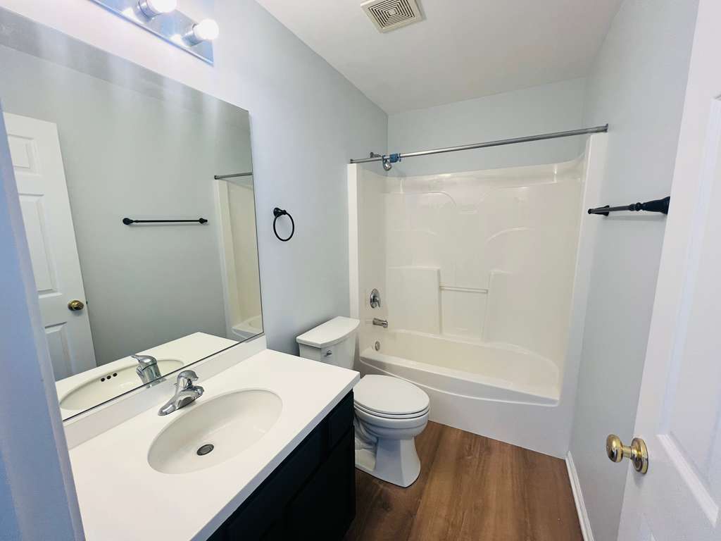 5 Player Court Bolingbrook, IL 60490 - Photo 5 of 42