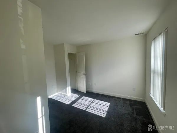 $3,650 | 331 Gawron Court, Parlin, NJ 08859