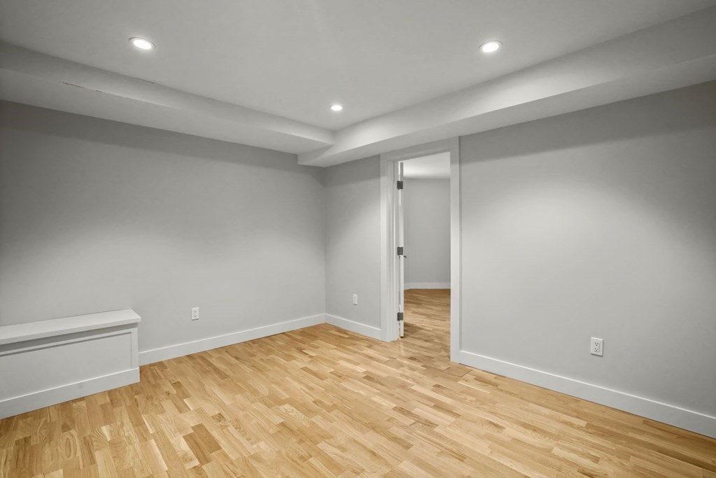 14 Hardwick Street, Unit 1 Cambridge, MA 02141 - Photo 19 of 31 a view of empty room