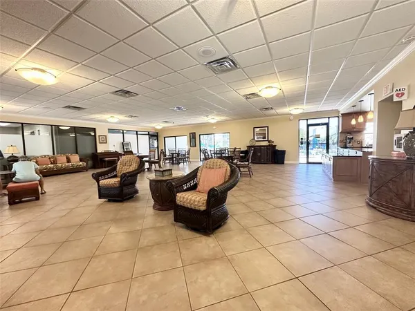 $1,800 | 1316 Pasadena Avenue South, Unit 506, South Pasadena, FL 33707
