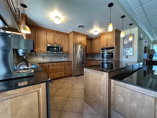 $1,800 | 1316 Pasadena Avenue South, Unit 506, South Pasadena, FL 33707