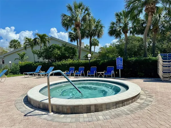 $1,800 | 1316 Pasadena Avenue South, Unit 506, South Pasadena, FL 33707