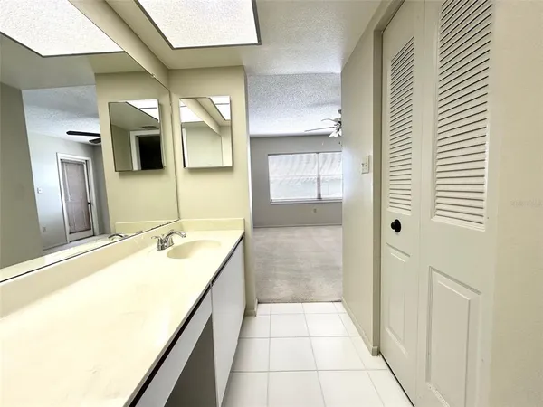 $1,800 | 1316 Pasadena Avenue South, Unit 506, South Pasadena, FL 33707