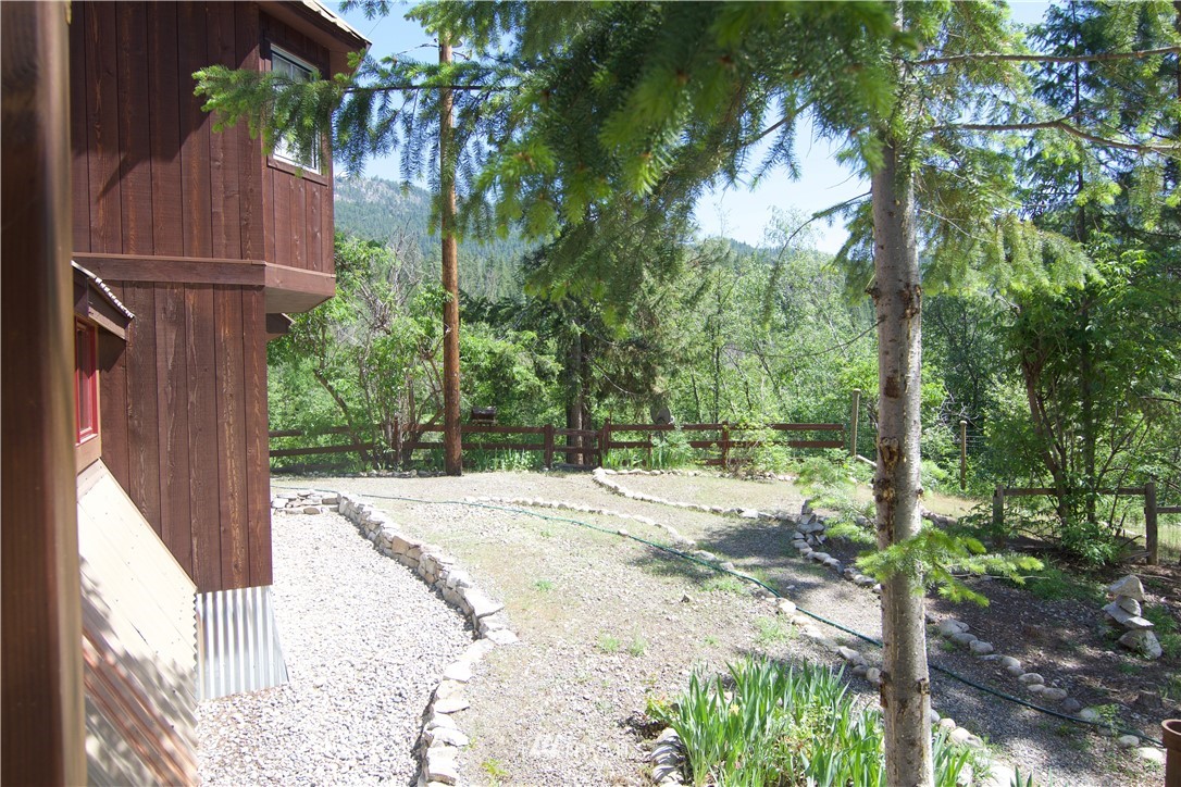 9 Heaton Road Winthrop, WA 98862 - Photo 21 of 23 Gallery Image 21
