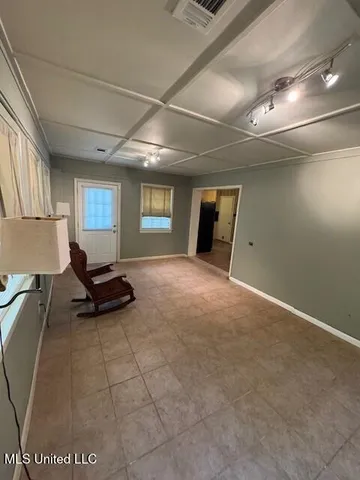 $172,000 | 1713 Sherwood Circle, Yazoo City, MS 39194