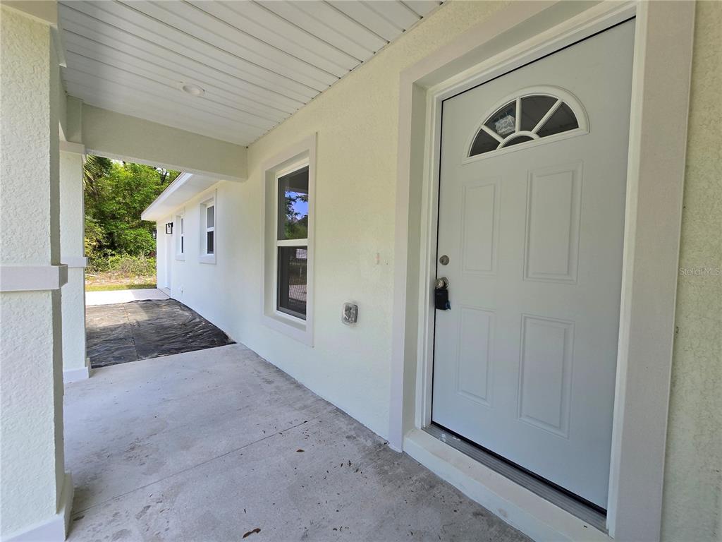131 Fisher Road Ocklawaha, FL 32179 - Photo 12 of 42