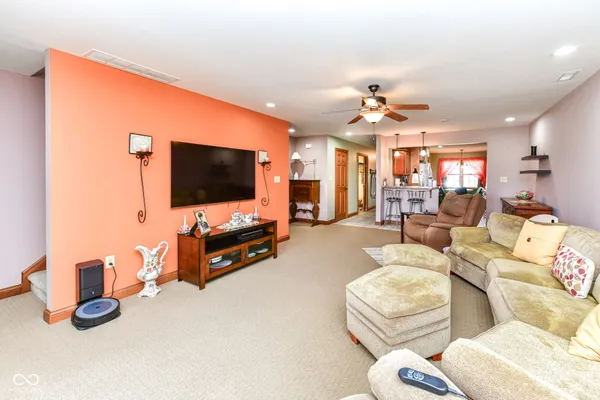 $380,000 | 4739 West Harrisburg Court, New Palestine, IN 46163