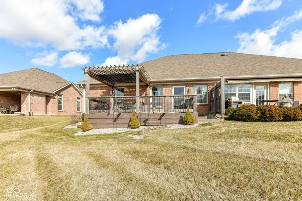 $380,000 | 4739 West Harrisburg Court, New Palestine, IN 46163