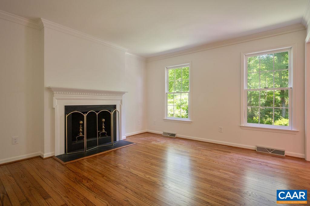 315 Terrell Road West Charlottesville, VA 22901 - Photo 21 of 52 Living Room