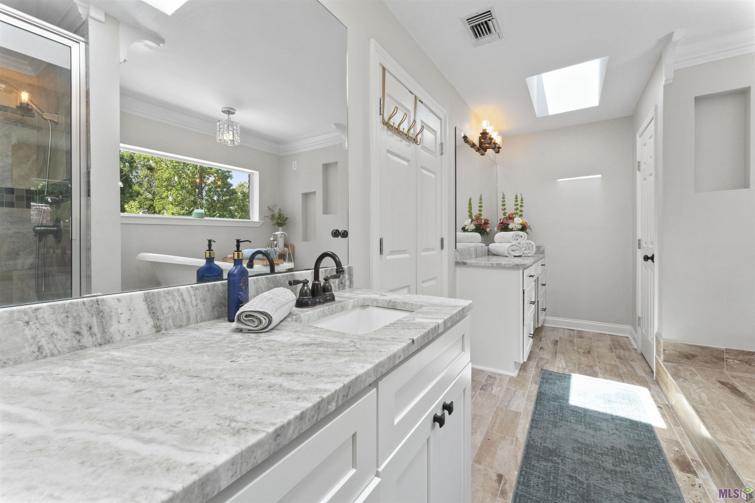 3221 Woodland Ridge Boulevard Baton Rouge, LA 70816 - Photo 10 of 44 Gallery Image 10