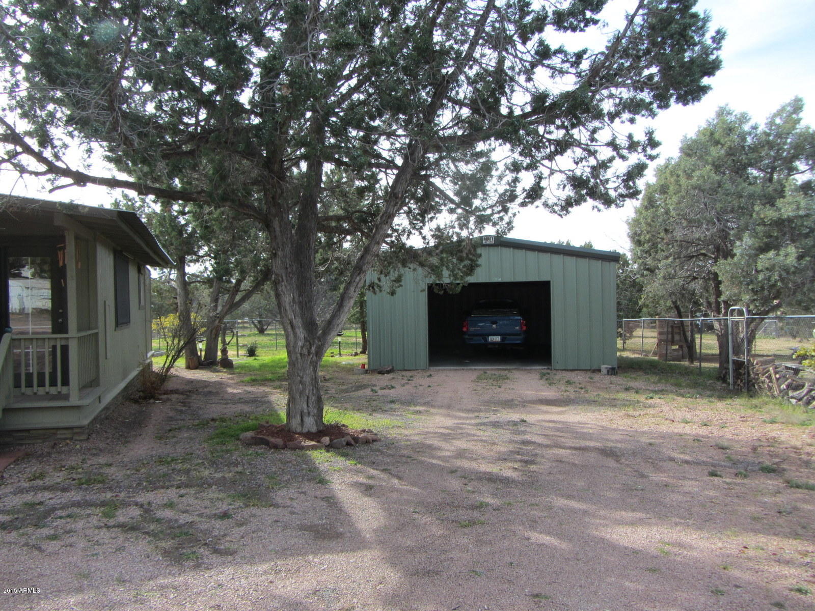 8002 Stallion Road Payson, AZ 85541 - Photo 50 of 51 Garage with Space to Spare