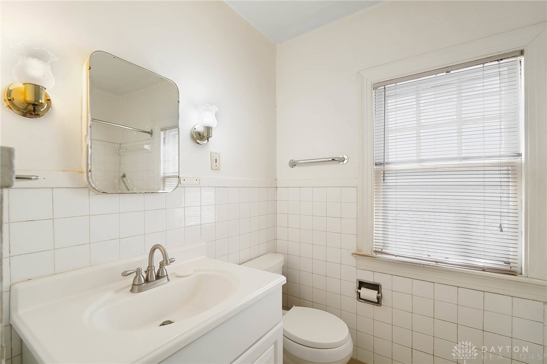 2330 Rugby Road Dayton, OH 45406 - Photo 17 of 24 Gallery Image 17