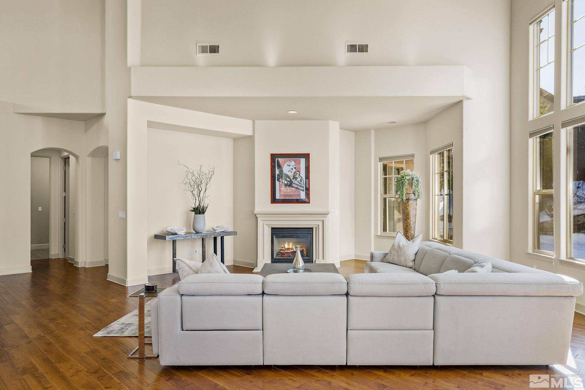 5925 Cartier Reno, NV 89511 - Photo 5 of 30 Photo 5