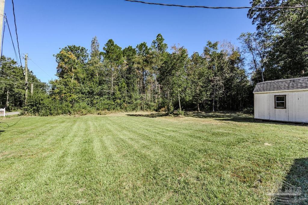 226 Madrid Road Cantonment, FL 32533 - Photo 1 of 29