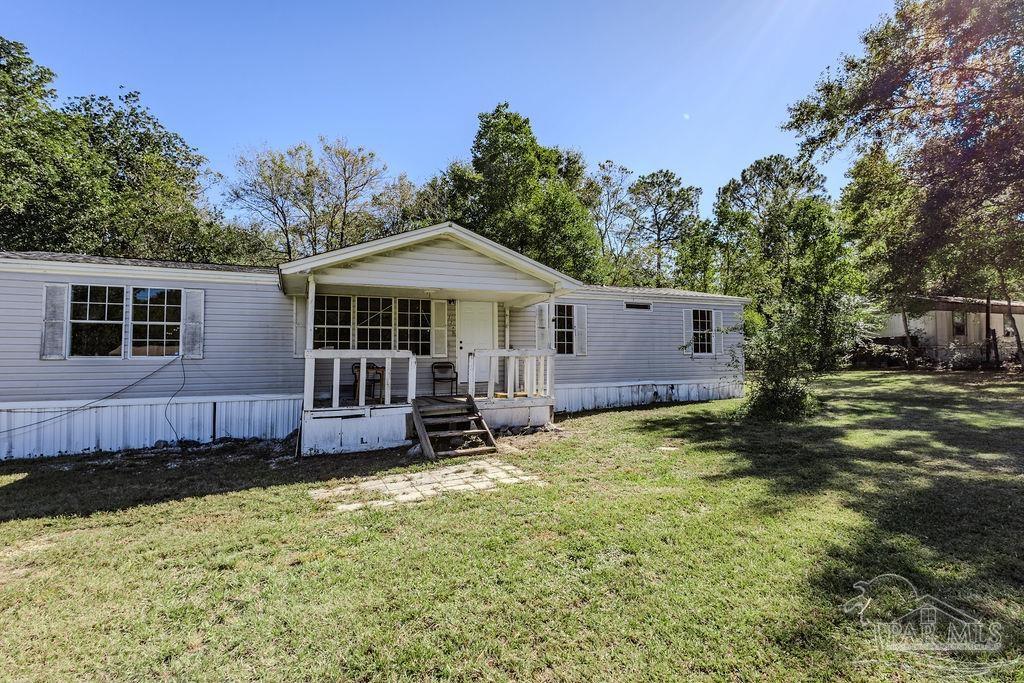 226 Madrid Road Cantonment, FL 32533 - Photo 17 of 29