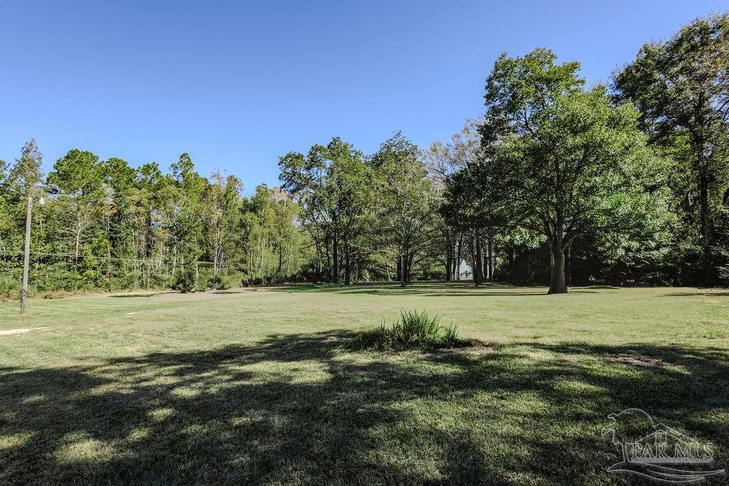 226 Madrid Road Cantonment, FL 32533 - Photo 28 of 29