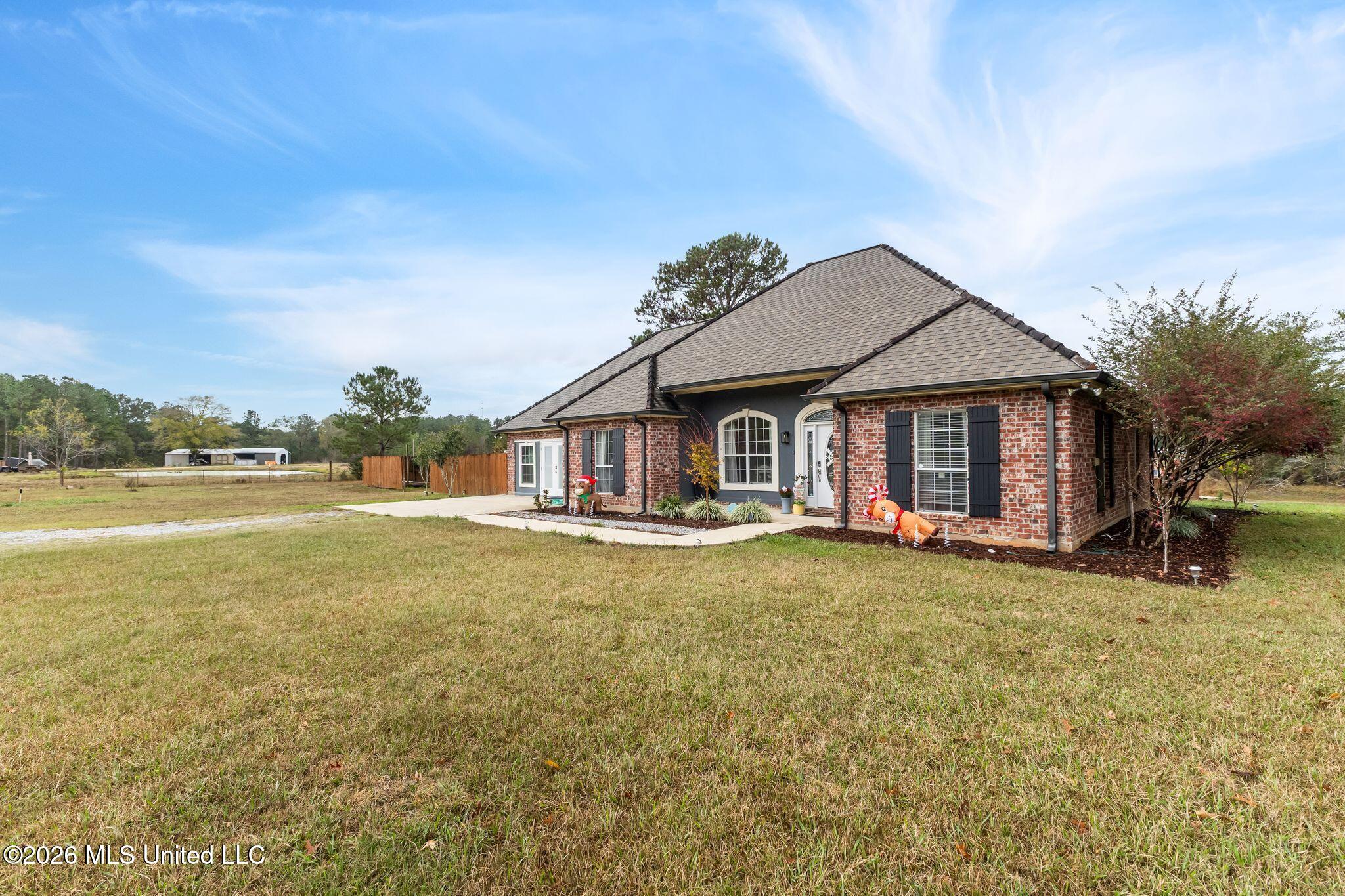 21 Bob Carlisle Road Poplarville, MS 39470 - Photo 5 of 45 21_Bob_Carlisle_Road-4