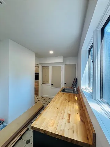 $350,000 | 121 Azalea Court East, Pineville, LA 71360